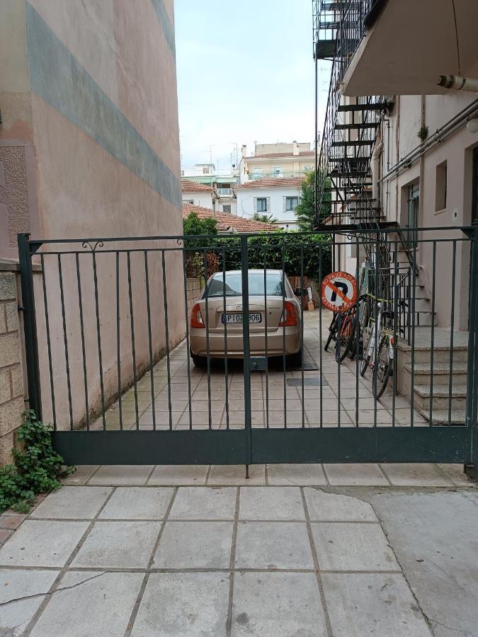 Apartamento Κεντρικό Ευρύχωρο Στούντιο Με Parking Larissa Exterior foto